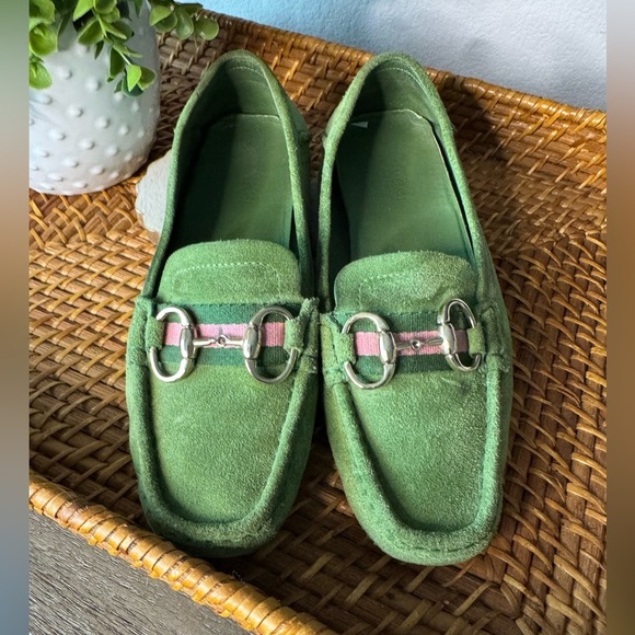 Gucci Gold Horsebit Accent Green Suede Pink Ribbon Loafers Drivers Sz 6 - Picture 1 of 6